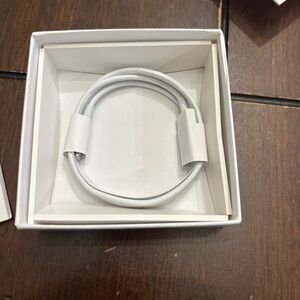 Apple White USB Charging Cable